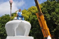 Stupa z granitu strzegomskiego